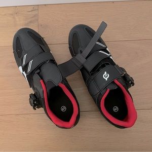 Barely Used Peloton Riding Shoes - Size 40 - Great Condition